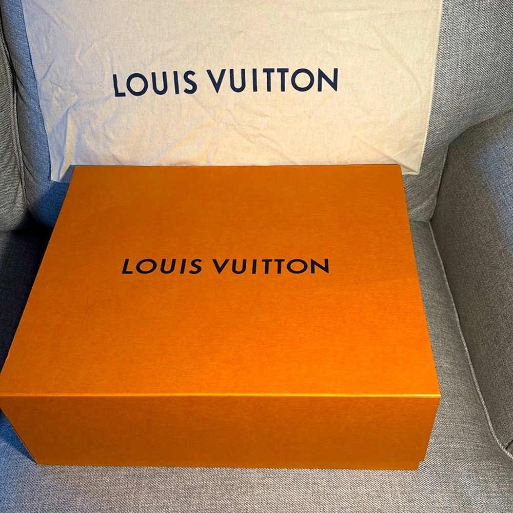 Louis Vuitton box and cloth